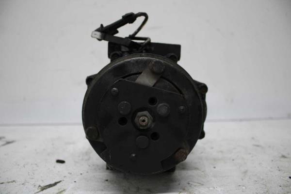 COMPRESSEUR DE CLIMATISATION FIAT - Vue 1